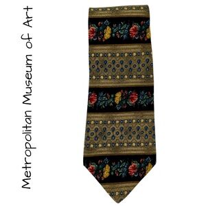 THE METROPOLITAN MUSEUM OF ART TIE